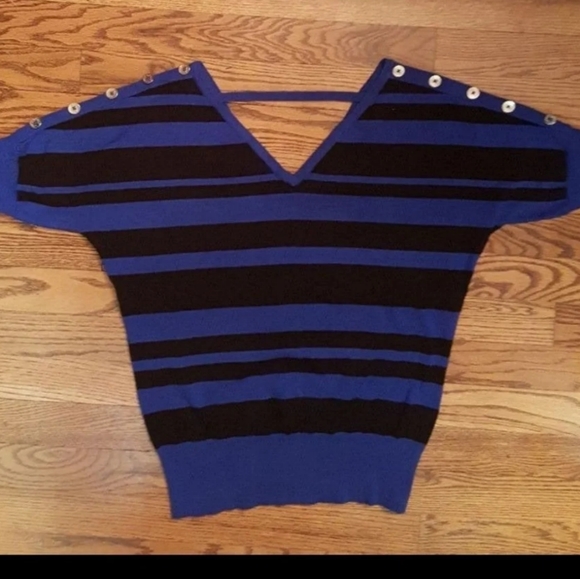 Guess Striped Sweater - Picture 1 of 5